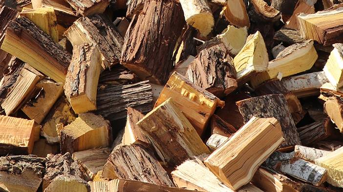 Odun sobası nasıl temizleniyor? İşte en kolay odun sobası yakma yöntemi 4